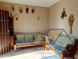 Casa no bairro Oásis, Lado Linha, em Peruíbe