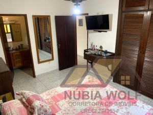 Casa no bairro São João Batista, Lado Praia, em Peruíbe