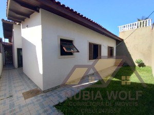 Casa no bairro São José, Lado Praia, em Peruíbe