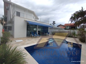 Casa no bairro Bougainvillée III, Lado Linha, em Peruíbe